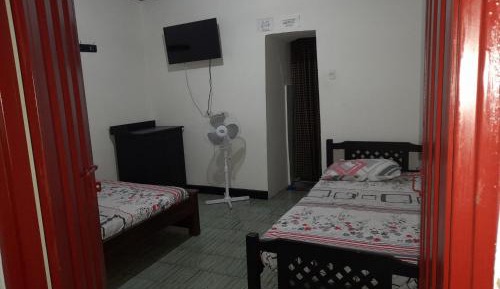 Twin Room with Private Bathroom