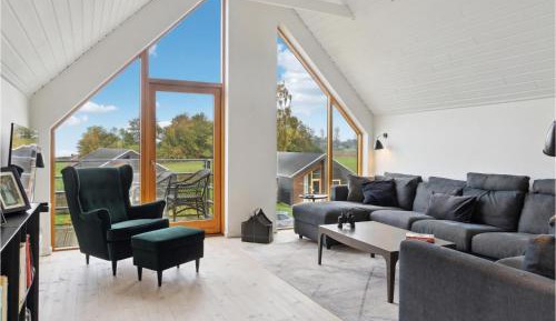 Four-Bedroom Holiday Home