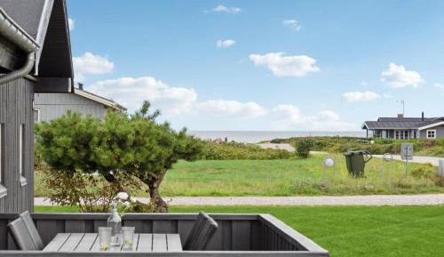 Four-Bedroom Holiday Home