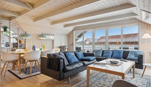 Three-Bedroom Vacation Home 