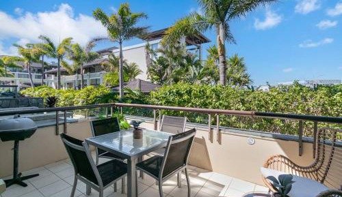 Studio Apartment with King Bed