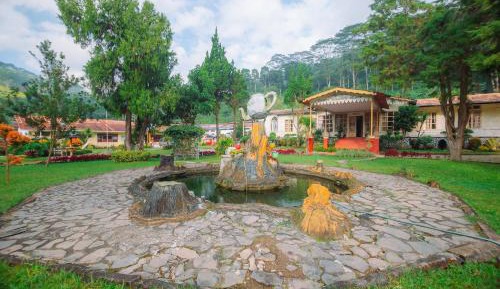 Family Room with Private Bathroom