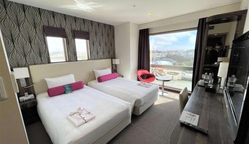 Superior Twin Room with River View
