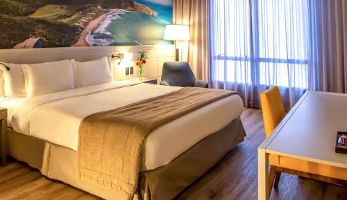 Superior King Room and Partial Ocean View