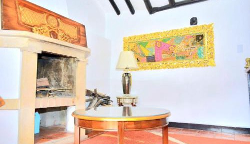 Studio - Split Level