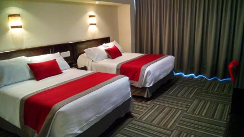 King Room with Two King Beds - Non-Smoking