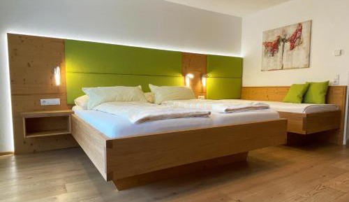 Triple Room with Balcony