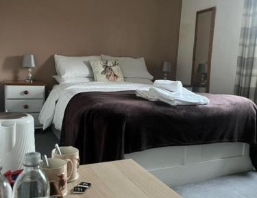 Double Room with Private Bathroom