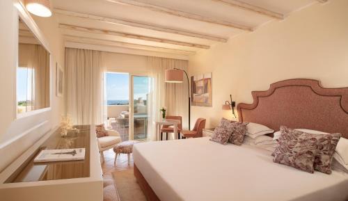 Luxury Suite