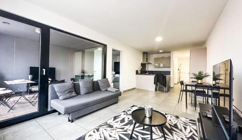 Apartment with Terrace
