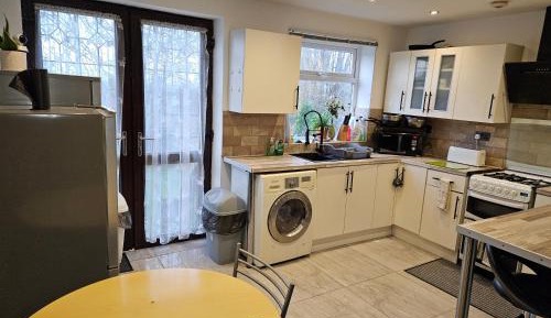 Double Room with Shared Toilet