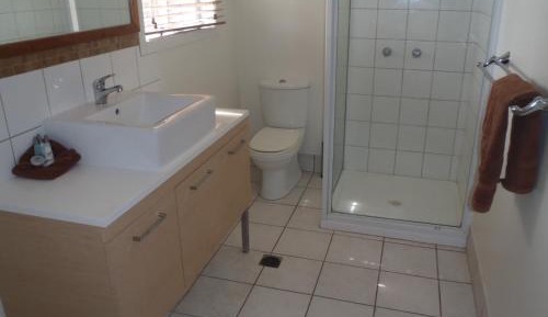 Two-Bedroom Apartment with Ocean View (2 Adults)