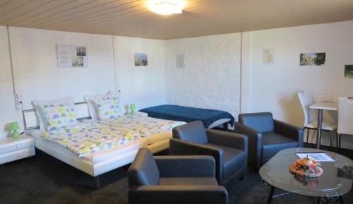 Basic Triple Room
