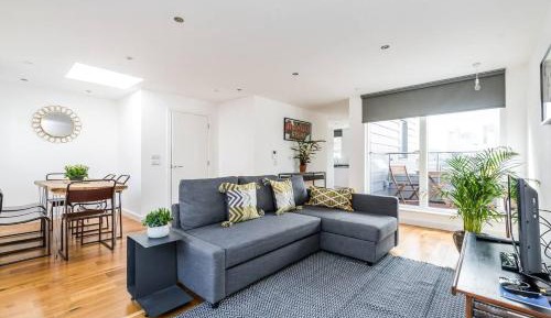 Apartment with View and Balcony