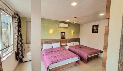 Executive Suite