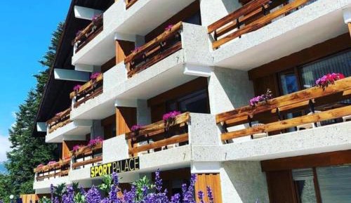 Apartment with Balcony