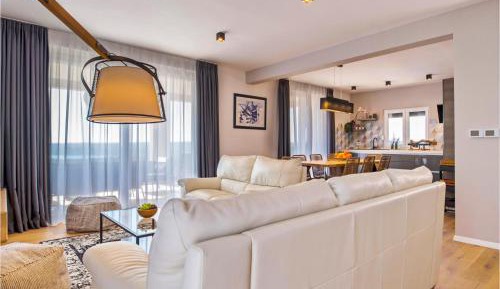 Five-Bedroom Holiday Home