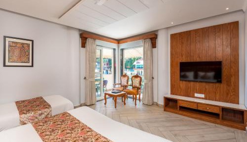 Executive Suite