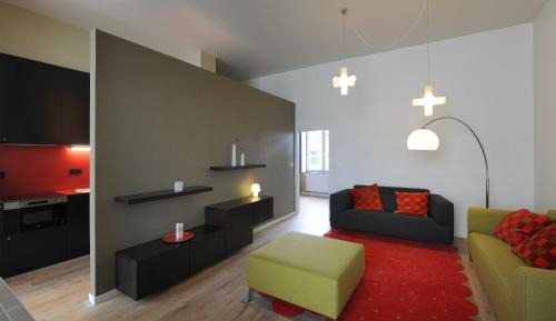 One-Bedroom Standard Apartment