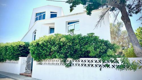 Villa with Pool