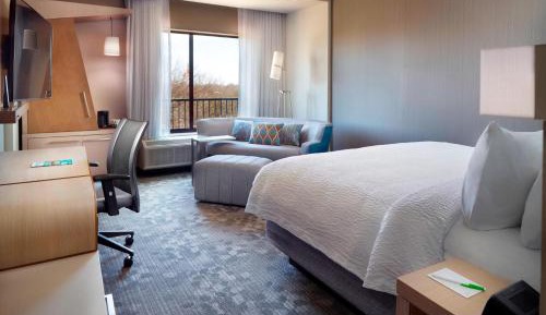 Superior King Room