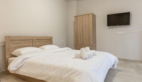 Quadruple Room with Mountain View
