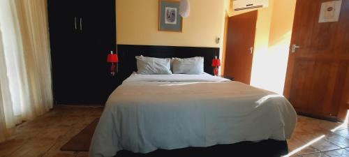 Chalet (2 Adults)