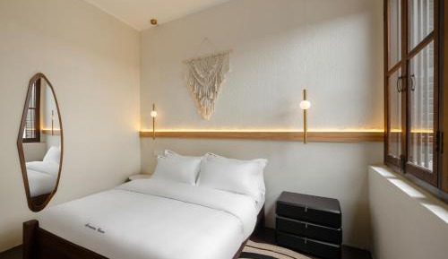 Superior Deluxe Double or Twin Room 