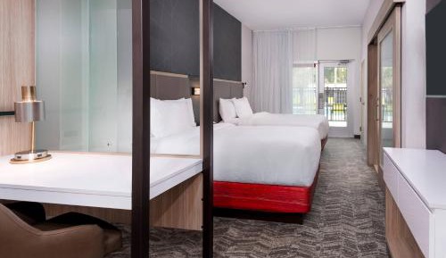 Poolside Cabana Room, Suite, 2 Queen, Trundle bed