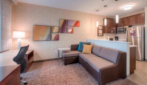 King Studio with Sofa Bed