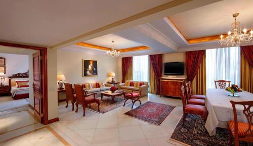 Presidential Suite, Club lounge access, Pool view, Mid floor