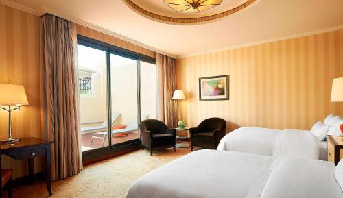 Superior King Room