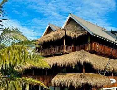 Deluxe One-Bedroom Apartment with Ocean View