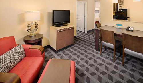 Two-Bedroom Suite