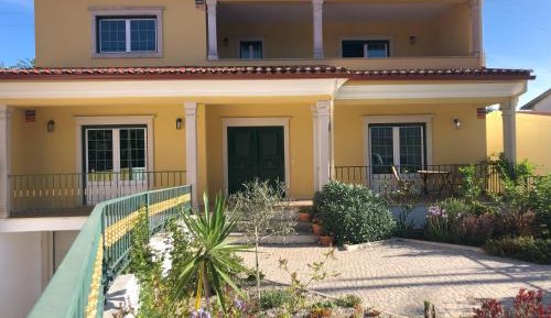 Villa with Garden View