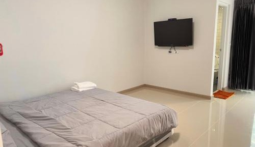 Deluxe Single Room with Balcony