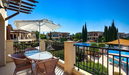 Two-Bedroom Apartment with Terrace
