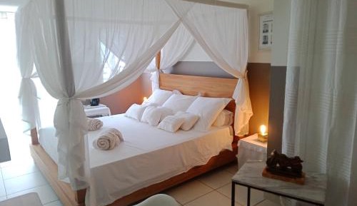 Double Room with Private Bathroom