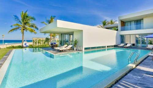 Villa with Sea View