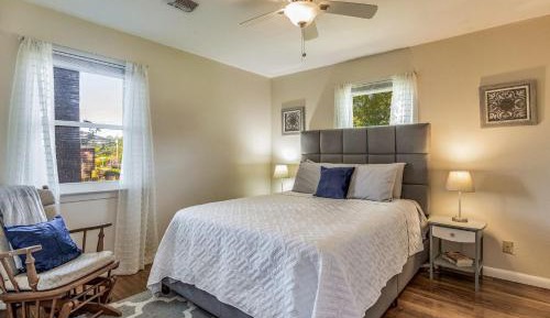 Three-Bedroom Holiday Home 