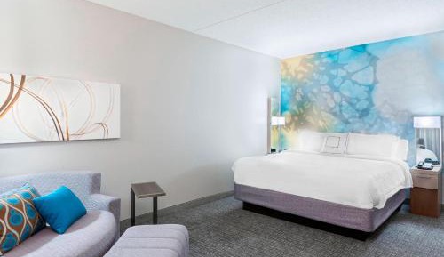 King Room with Sofa Bed
