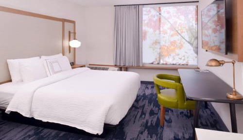 Standard King Room