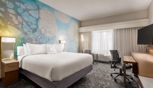 King Room with Sofa Bed