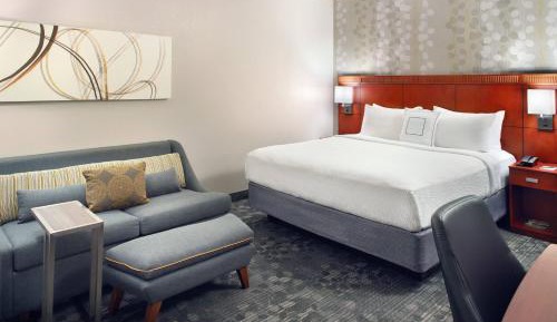 King Room with Sofa Bed