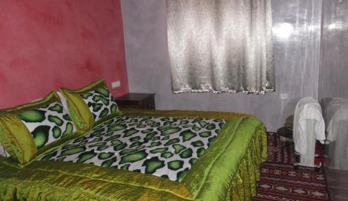 Deluxe Double Room with Shower