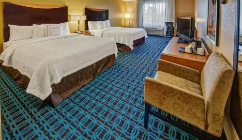 Queen Room with Two Queen Beds