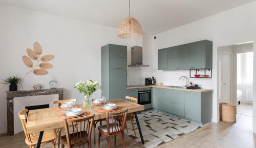 One-Bedroom Apartment