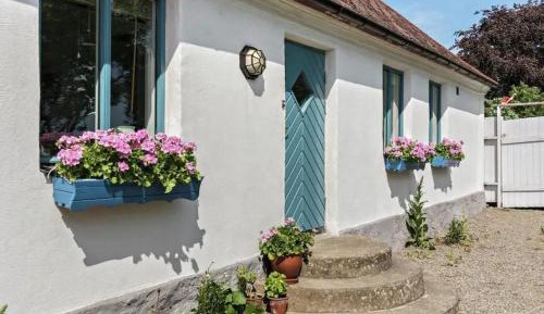 Three-Bedroom Vacation Home 