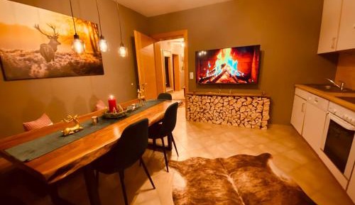 Three-Bedroom Apartment with Mountain View