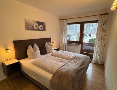 Apartment with Balcony (4 Adults)